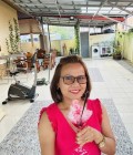 Darat 55 Jahre Nong Bou Lamphu Thailand