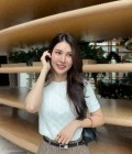 Amara 35 ans Trang Thaïlande