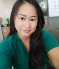Jeab 49 years หาดใหญ่ Thailand