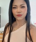 Pom 48 ans Muang  Thaïlande