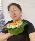 Nuan 46 ans T Thaïlande