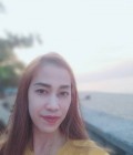 Preeya 41 ans Rayong Thaïlande