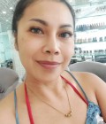 Ying 36 Jahre Samut Sakhon Thailand