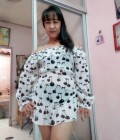 Nana 38 ans Nakhon  Sawan Thaïlande