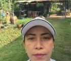 Somsri 49 Jahre Salaphom Thailand