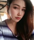 Brooke 37 Jahre Sakon Nakhon Thailand