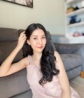 Aranya 38 Jahre Bangkok Thailand