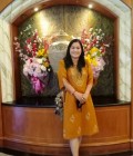 Patty 62 Jahre Ubon Rachathani Thailand