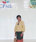 Jiranan 55 ans Center Thaïlande