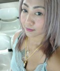 Sirina 39 ans Koh Samui Thaïlande