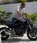 Tibo 46 ปี Ste Anne Guadeloupe