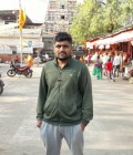 Vijay 31 ปี Pune Albania