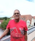 Claude 66 Jahre Hagueneu Frankreich