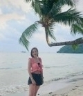 Kanyawee 41 years เมืองสกลนคร Thailand