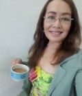 Chutima 53 Jahre Lat Phrao Thailand