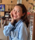 Napat 29 ans Vera Thaïlande