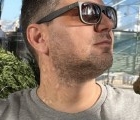 George 32 ปี Athens Greece