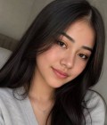 Arisa 38 ans Chai Nat Thaïlande