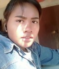 Ploy 27 Jahre Prang Ku Thailand