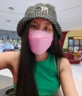 Fon 35 ans Rayong Thaïlande