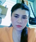 NUTCHANAT 44 ans Sakaeo  Thaïlande