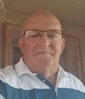 Paul 65 ปี Ruynes En Margeride France