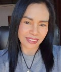 Kaew 57 ans กันทรลักษ์ Thaïlande