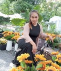 Jina 46 Jahre Singburi Thailand
