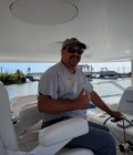 Andy 62 ปี Stonington United States