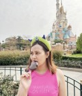 Nelly 35 Jahre Bangkok Thailand