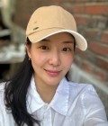 Kittika 37 Jahre Lat Phrao Thailand