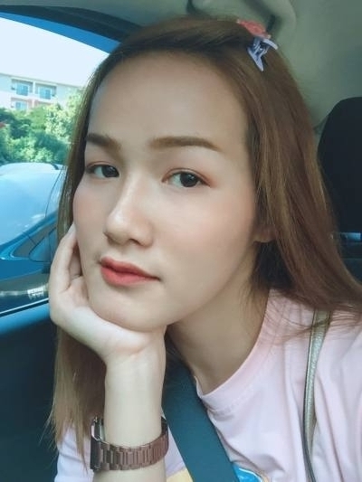 Phatcha 33 ans Buriram Thaïlande