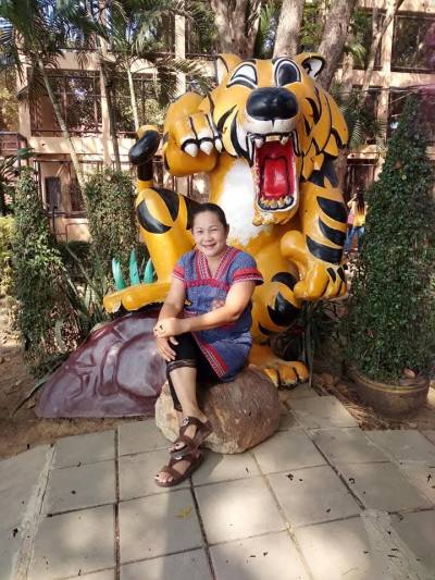 Nichamon 53 ans  Thaïlande