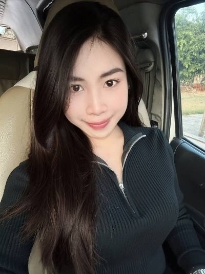 Prapatsorn 22 ans Sophomore Thaïlande