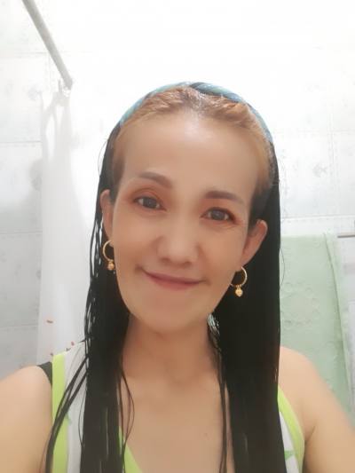 Ratree 47 ans Nawang Thaïlande