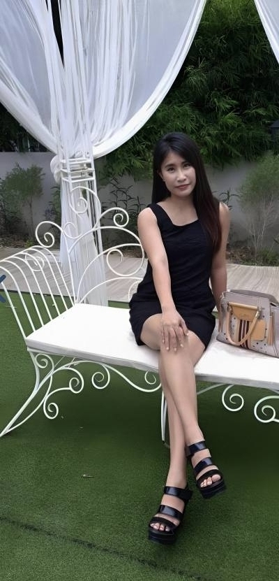 Fon 35 ans Nakhon Phanom Thaïlande