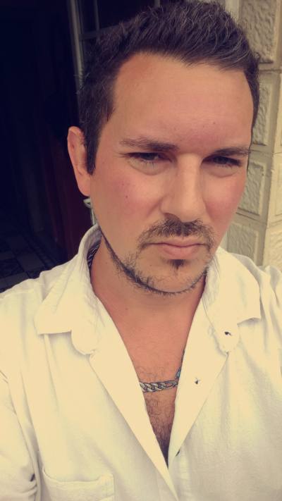Julien 36 ปี Dreux France
