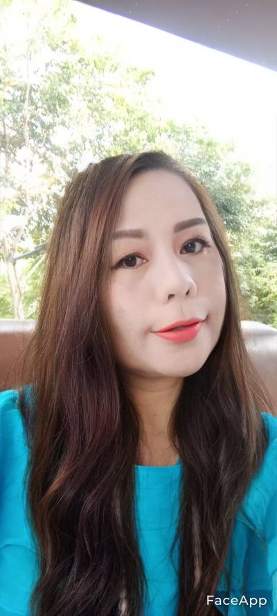 Mai 53 ans สุรินทร์ Thaïlande