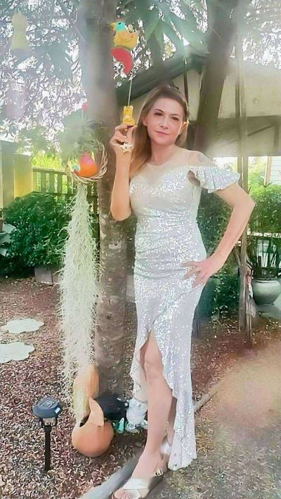 Amy 55 years Nakhon Prathom Thailand