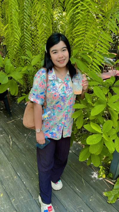 Pennapa 30 ans Phetchaburi Thaïlande