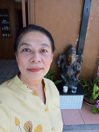 Lana 55 Jahre Thalang Thailand