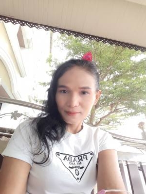 Nongnuch 46 ans Rayong Thaïlande