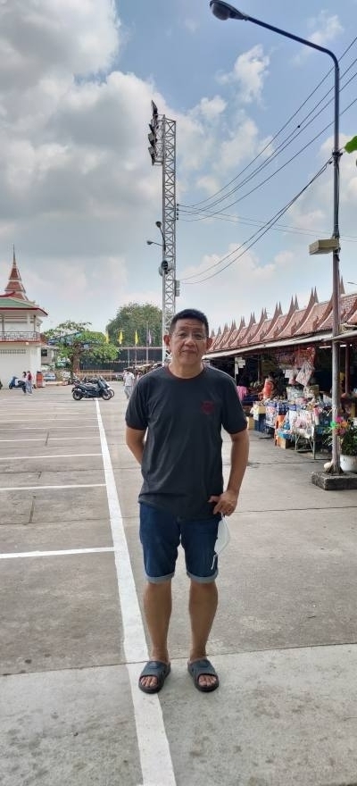Lau 55 ปี Latprao ไทย