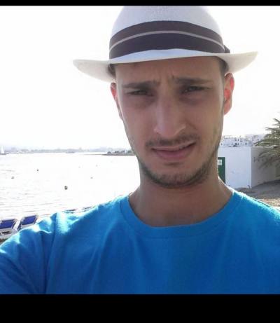 Romain 37 ans Dunkerque  France