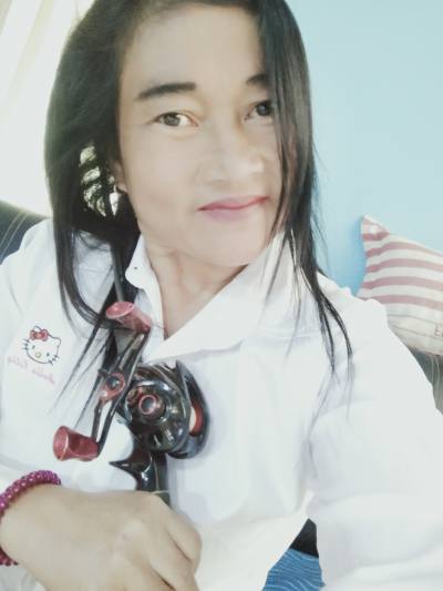 Aranya 49 ans พนมดงรัก Thaïlande
