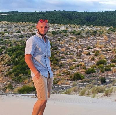 Flo 34 ปี Arcachon France