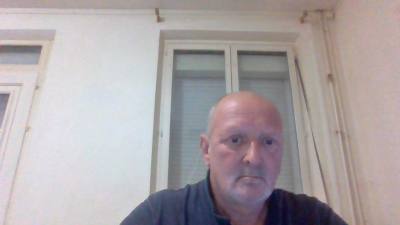 Denis 56 years St Quentin France