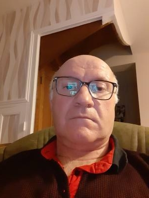 Gilles 61 years Chaumont France