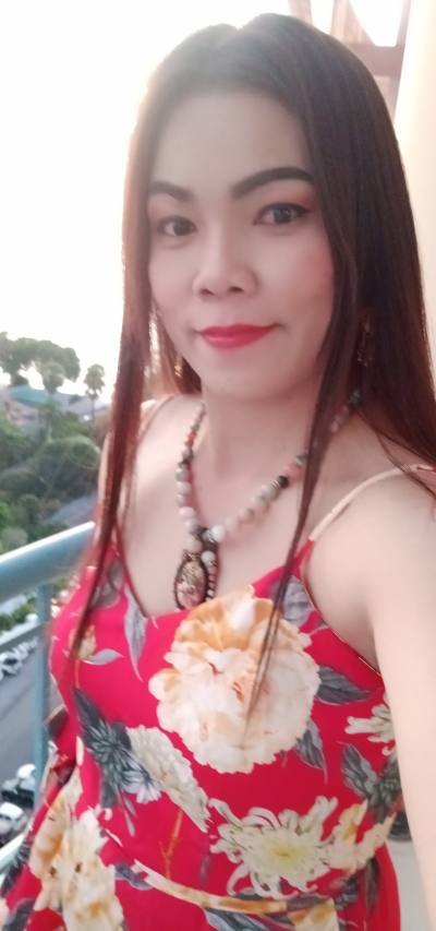 Jittra 33 years บางบ่อ Thailand