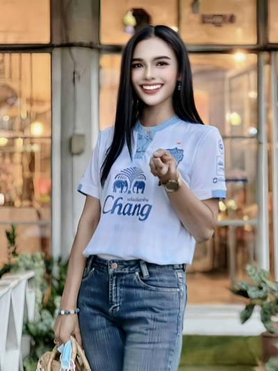Aom amm 49 years Center Thailand